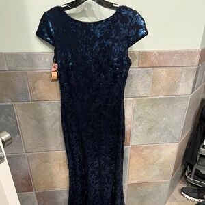 Blue sequins gown